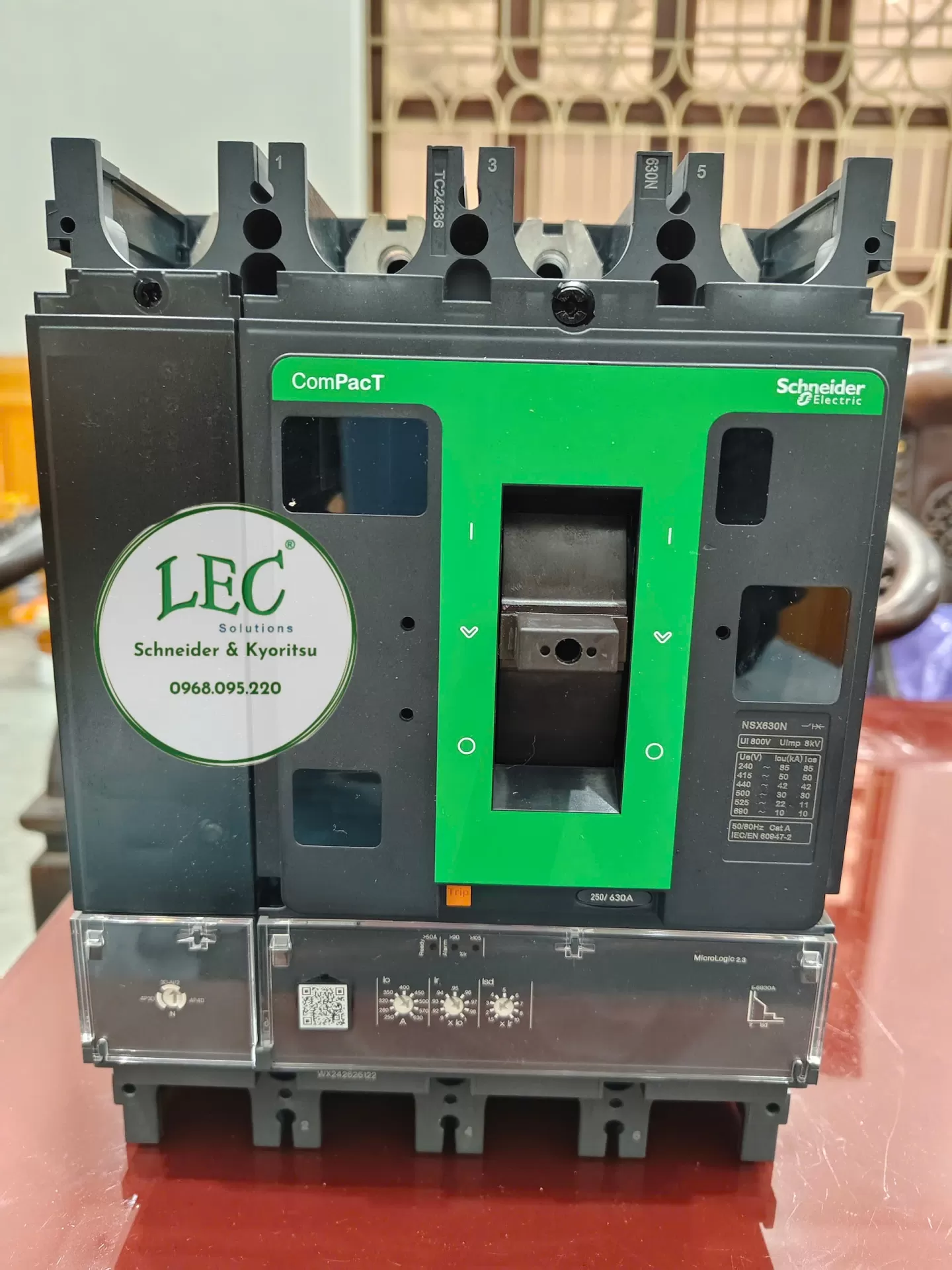 C63N42D630 - Cầu dao tự động MCCB NSX630N 50kA AC 4P4D 630A 2.3