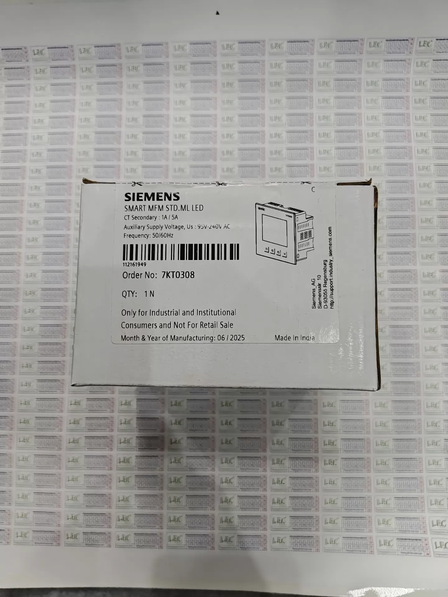 Đồng hồ đo đa chức năng LCD 7KT0311 siemens, Cl 0.5, Modbus RS485, % THDi/ THDv