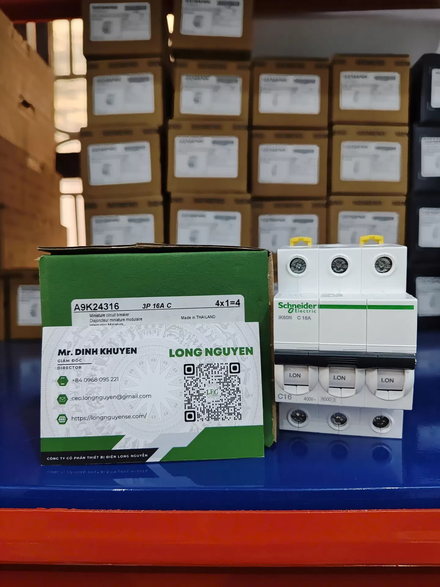 A9K24316 - Cầu dao tự động (MCB) Acti9 iK60N 3P 16A 6kA C