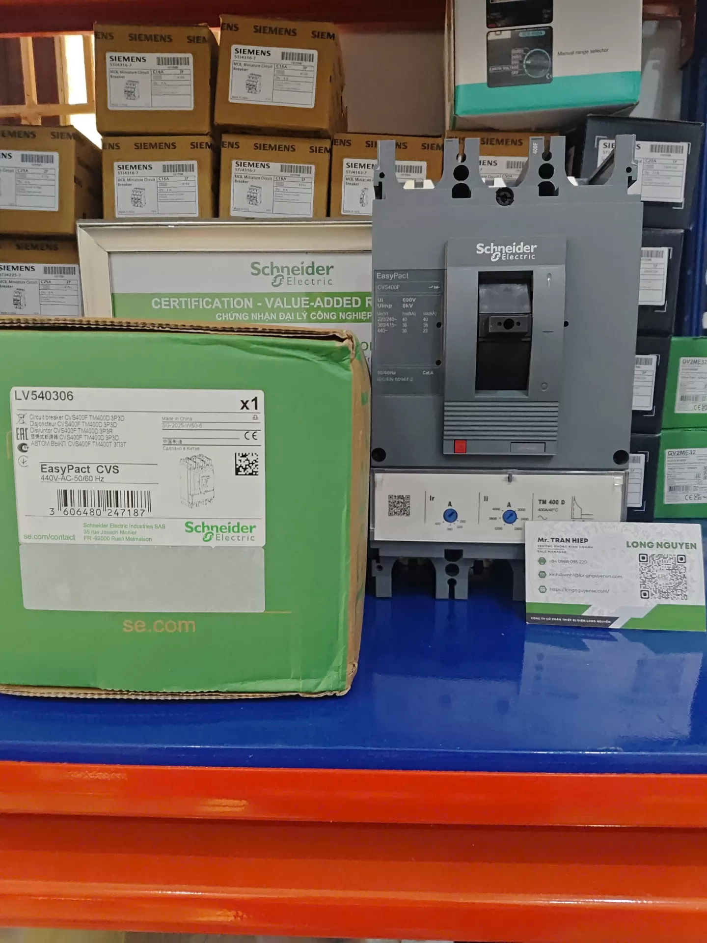 Cầu dao tự động MCCB CVS400F LV540306 -  3P 400A 36kA