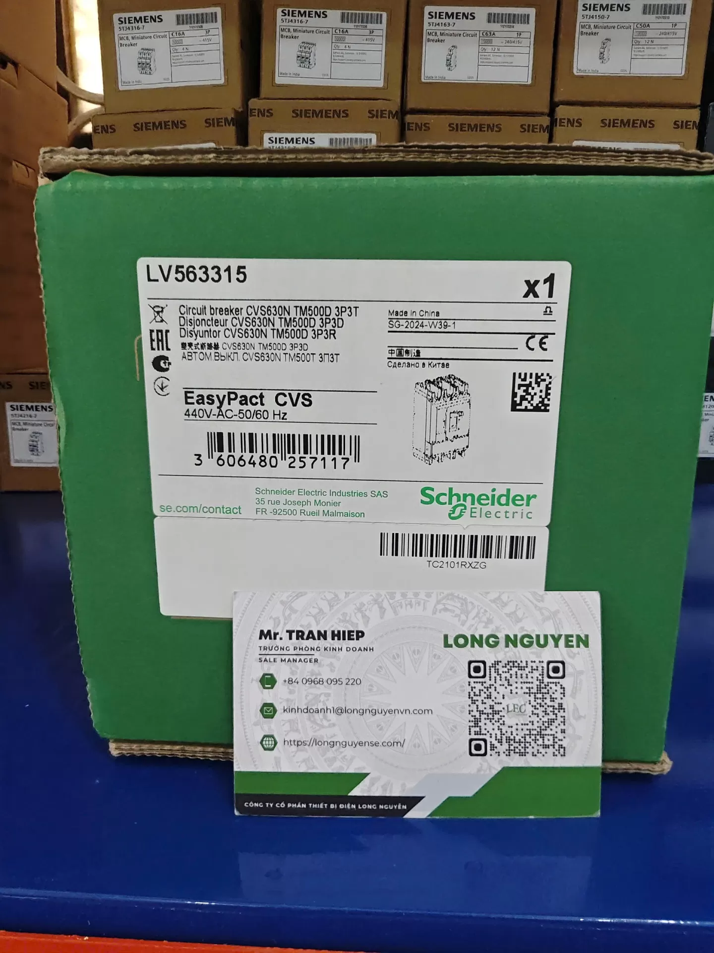Cầu dao tự động MCCB CVS630N LV563315 3P 500A 50kA