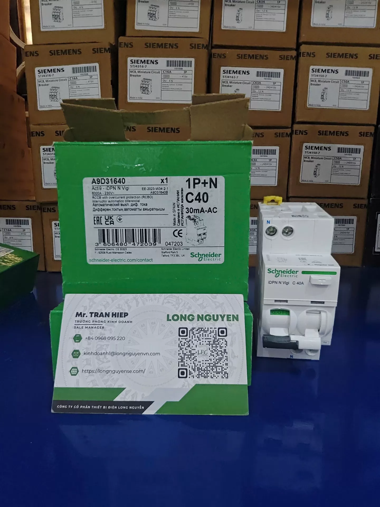 A9D31640 - Cầu dao chống rò, chống quá tải (RCBO) iDPN N Vigi 1P+N 40A 30mA