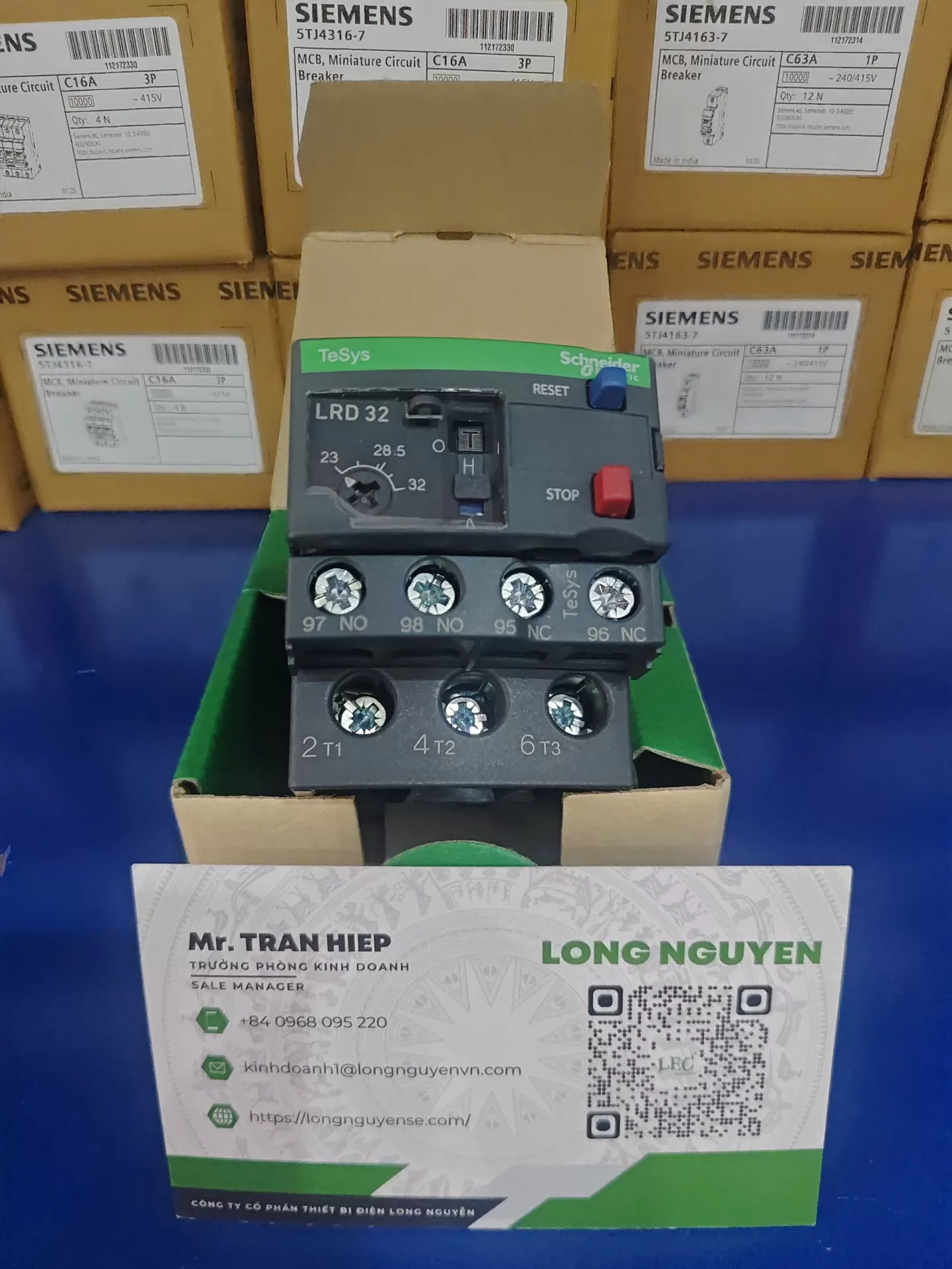 Relay nhiệt LRD32 TESYS D  23-32A CL10A
