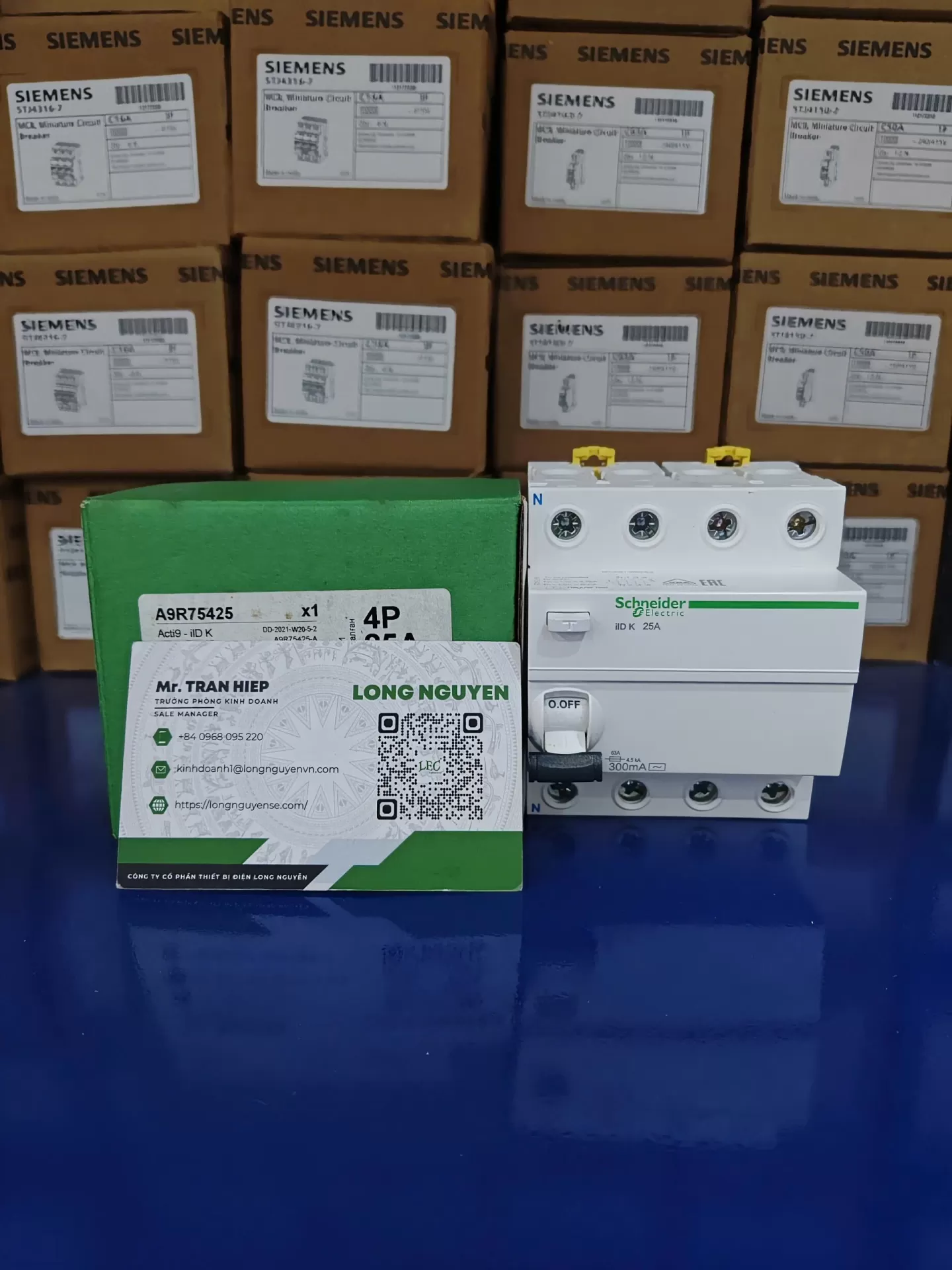 A9R75425 - Cầu dao chống giật (RCCB) Acti9 IID K 4P 25A 300MA AC