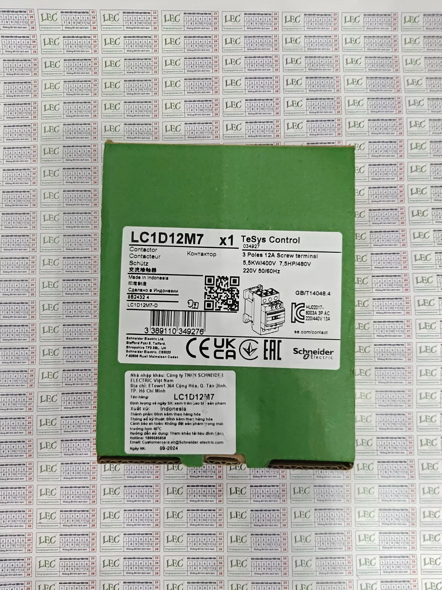 Khởi động từ LC1D12M7 - 3P(3 NO) - AC-3 -  440 V 12 A - 220 V AC coil