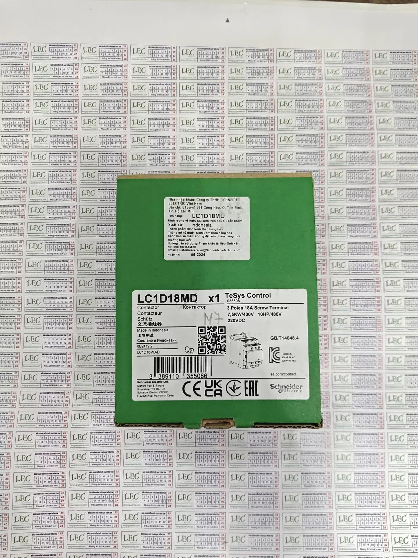 Khởi động từ LC1D18MD - 3P(3 NO) - AC-3 -  440 V 18 A - 220 V DC coil