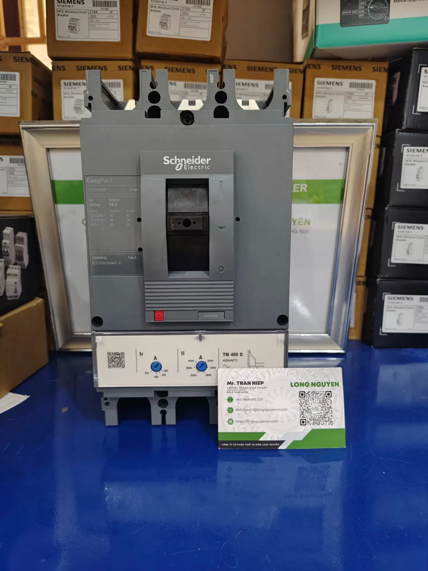 Cầu dao tự động MCCB CVS400F LV540306 -  3P 400A 36kA