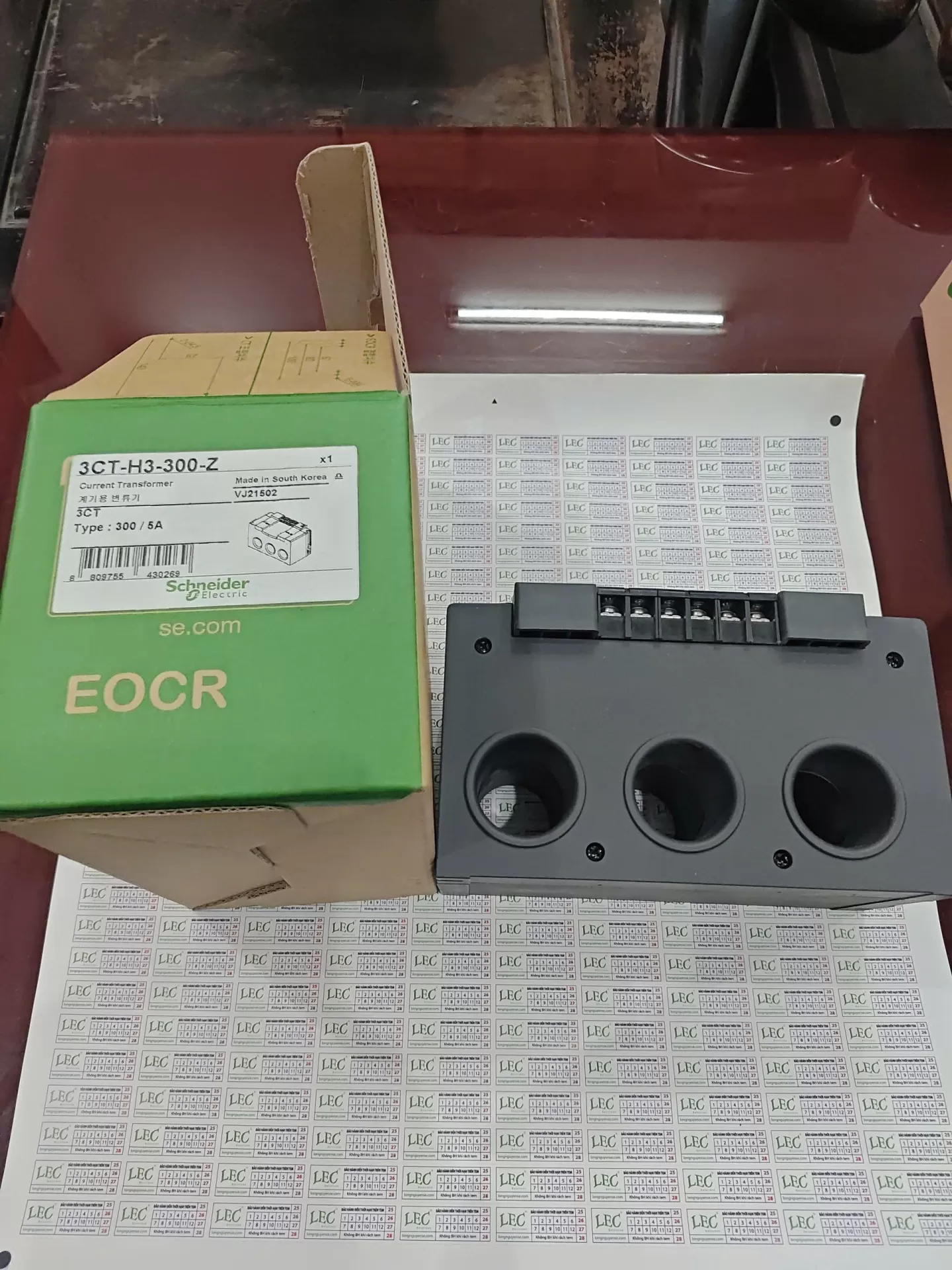 Biến dòng 3CT-H3-300-Z 300/5A Class1 5VA