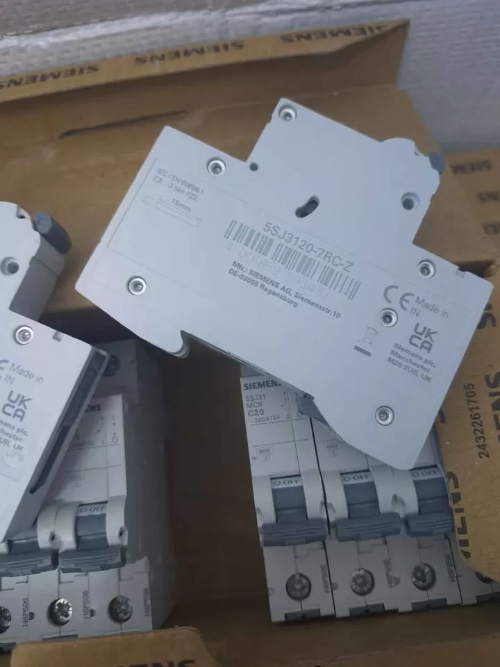 5SJ3120-7RC Aptomat MCB Siemens 5SJ 1P 20A 4,5kA