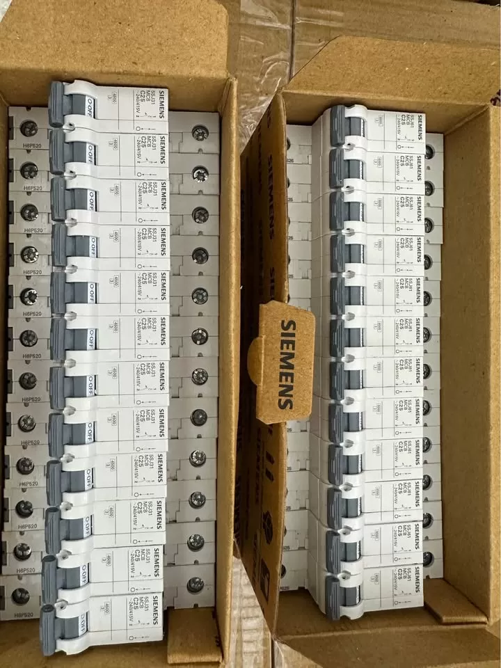 5SJ3125-7RC Aptomat MCB Siemens 5SJ 1P 25A 4,5kA
